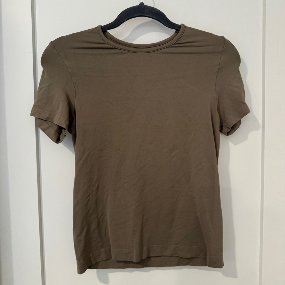 SKIMS Fits Everybody Short Sleeve T-Shirt Umber Brown Size 1X Plus Size Crewneck
